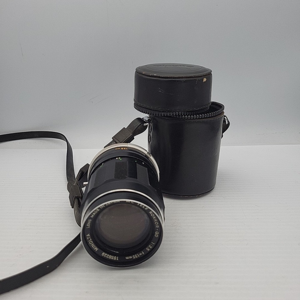 Minolta MC Tele Rokkor-QD‎ 135mm F3.5 Lens With Case